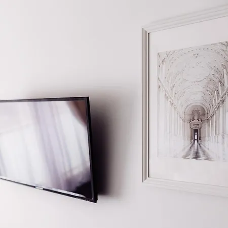Arte Boczna Lubomelskiej 11 - Faktura Vat Garaz Apartment Lublin