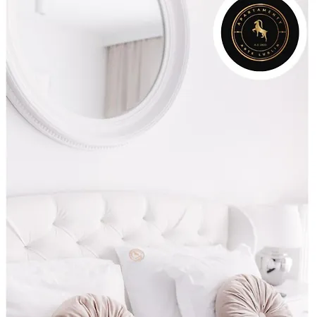 Apartamento Arte Boczna Lubomelskiej 11 - Faktura Vat Garaz