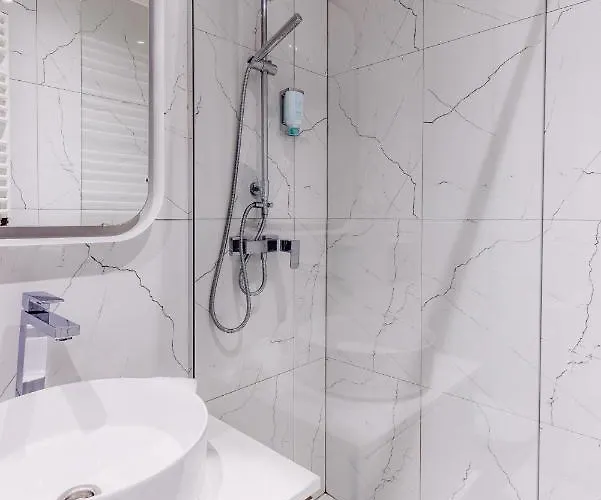 Апартаменты Arte Boczna Lubomelskiej 11 - Faktura Vat Garaz